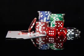 lucky7 slot Esports Betting — PUBG Mobile နှင့် Free Fire ပွဲများ Live Odds ဖြင့် MMK ကျပ် လောင်းကစားနေသည့် ပုံ